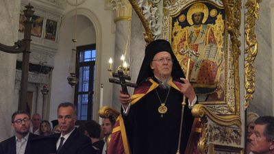 Çanakkale'de 156 yıllık tarihi Meryem Ana Kilisesi yeniden ibadete açıldı