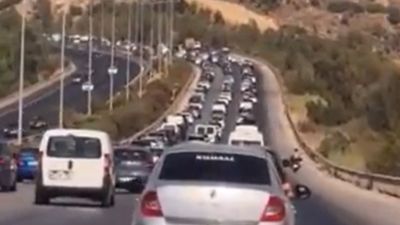 Su kesintilerinin başladığı Çeşme'de tatilciler dönüş trafiğinde
