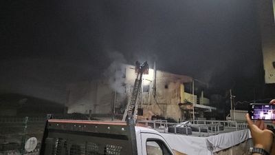 İstanbul'da atölye alevlere teslim oldu