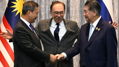 Tayland ve Kamboçya ateşkese vardı