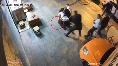 Ankara'da eğlence merkezi önünde silahlı kavga çıktı: O anlar kameraya yansıdı