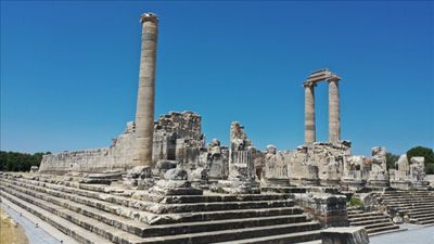 Antik çağın kehanet merkeziydi; Geceleri ziyarete hazırlanıyor...