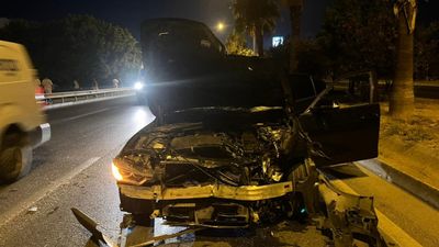 Antalya'da yaya geçidinden geçerken otomobil çarptı: Litvanyalı kadın hayatını kaybetti