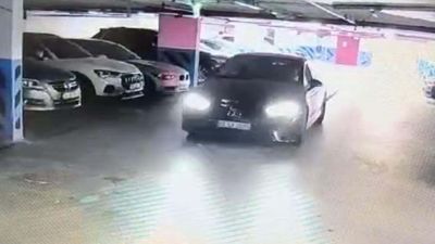 İzmir'de vale, müşterinin 7 milyonluk otomobiliyle kaza yaptı