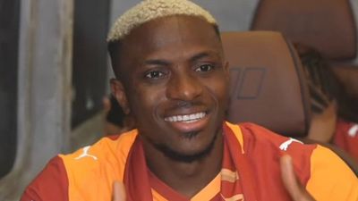 Osimhen'den ilk açıklama: Sevdiğim yere geldim