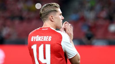 Arsenal'in yeni 14 numarası Viktor Gyökeres
