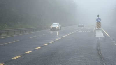 Bolu Dağı'nda sağanak ve sis görüş mesafesini düşürdü