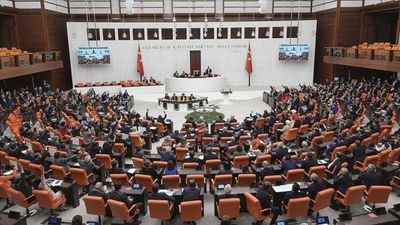 Numan Kurtulmuş'tan parti liderlerine komisyon teşekkürü