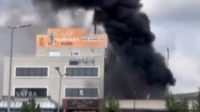 Sakarya'da iş yeri alevler içinde yandı: Yükselen dumanlar korkuttu