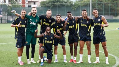 Fenerbahçe'de Feyenoord maçı hazırlıkları devam etti