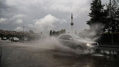 İstanbul'da kuvvetli sağanak 2 gün sürecek: Tarih belli oldu