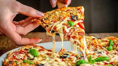 Pizza zincirinin şubeleri kepenk indiriyor! 74 şubesi tamamen kapandı