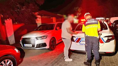 Muğla'da hatalı sollama cezasız kalmadı