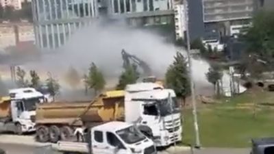İstanbul Kağıthane'de çalışma sırasında isale borusu patladı