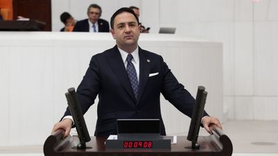 CHP'nin yeni komisyon üyesi Umut Akdoğan oldu