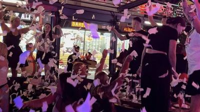 Görüntüler gündem olmuştu: İngilizler aşk yaşamak için Marmaris'e geliyor