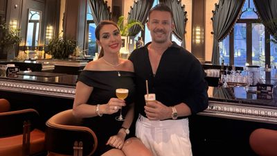 Zuhal Topal'ın aile pozu! Kızı ve eşiyle spor yaptı