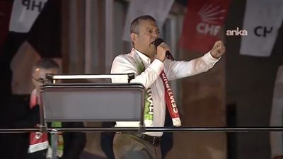 Özgür Özel'den Özlem Çerçioğlu'na sert çıkış