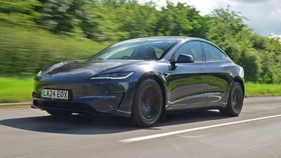 Tesla, en uzun menzilli otomobilini Çin'de satışa çıkardı