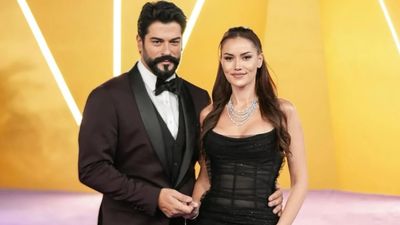 Boşanacakları iddia ediliyordu! Fahriye Evcen-Burak Özçivit çiftinden yalanlama geldi