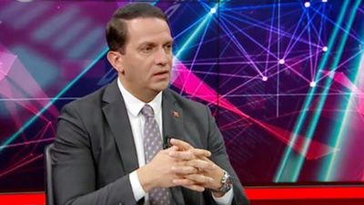 Özgür Özel'in açıklamaları sonrası Mücahit Birinci ve Nedim Şener arasında küfürlü kavga çıktı