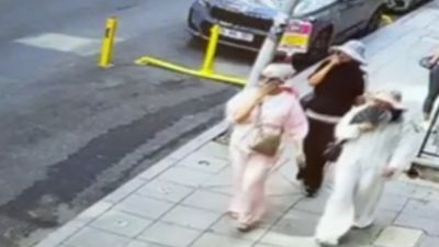 İstanbul'da 8 evden hırsızlık yapan 4 kadın, tutuklandı