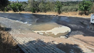 Bodrum'da ana su isale hattı patladı: Tonlarca su boşa aktı