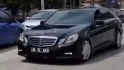 Çorum'da AK Partili belediye başkanı, tepki çeken Mercedes makam aracını satıyor