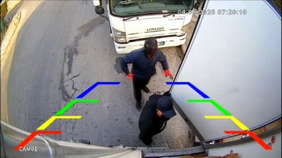 İstanbul'da park halindeki kamyonlardan hırsızlık yapan 2 şüpheli yakalandı