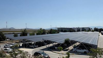 Türkiye’de bir ilk: Bu otopark üç bin hanenin elektriğini karşılıyor!