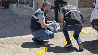 Şanlıurfa'da adliyeden çıkarılan zanlılara silahlı saldırı: 2 yaralı