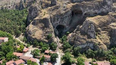 Turistlerin yeni uğrak yeri: Bu basamakları çıkan hayran kalıyor