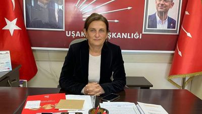 CHP Uşak İl ve Merkez İlçe yönetimleri istifa etti