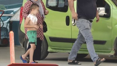 Bursa'da üzerine parfüm sıkan küçük çocuk kendini yaktı