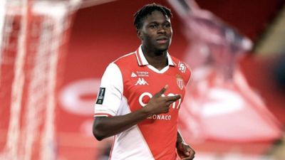 Galatasaray, Wilfried Singo transferinde sona yaklaştı: Temsilcileri İstanbul'a geldi