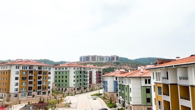 Osmaniye'de TOKİ'nin deprem sonrası konut projesi tamamlandı