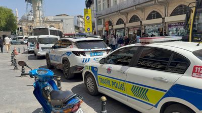 Gaziantep'te cep telefonu satıcılarına yönelik kaçakçılık operasyonu gerçekleştirildi