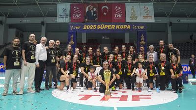 Bursa Büyükşehir Belediyespor, Süper Kupa'yı kazandı