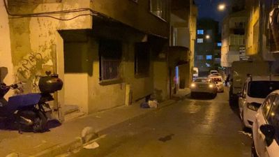 İstanbul Esenler'de binanın bahçe katında erkek cesedi bulundu