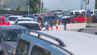 Ankara'da bıçaklı trafik kavgası: O anlar cep telefonu kamerasında