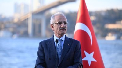Abdulkadir Uraloğlu: Türkiye'den 5 liman 'en fazla konteyner elleçlenen 100 liman' listesinde