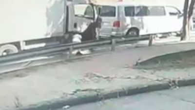 İstanbul Küçükçekmece'de 20 suç kaydı bulunan şüpheli yakalandı