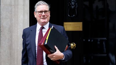 İngiltere'de kabine değişikliğine gidildi