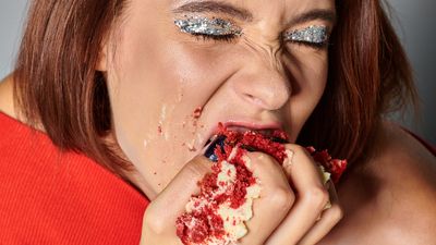 Bu 8 alışkanlığı hemen bırakın: Sessizce kan şekerini yükseltiyor