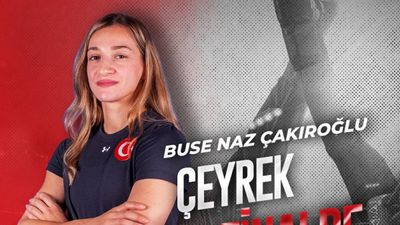 Buse Naz Çakıroğlu, çeyrek finale çıktı