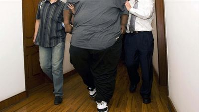 Fazla tüketen yandı: Obeziteye neden oluyor