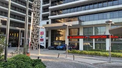 Habertürk ve Show TV'ye el konuldu: 8 gözaltı