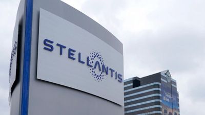 Stellantis harekete geçti: Devrilme riski taşıyan o otomobiller geri çağrılıyor!