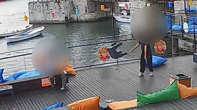 Zonguldak'taki belediyenin kafesine 'eğlenmek için' zarar verdikleri öğrenildi