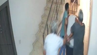 Aydın'da kesinleşmiş 55 yıl hapis cezası bulunan şahıs kıskıvrak yakalandı